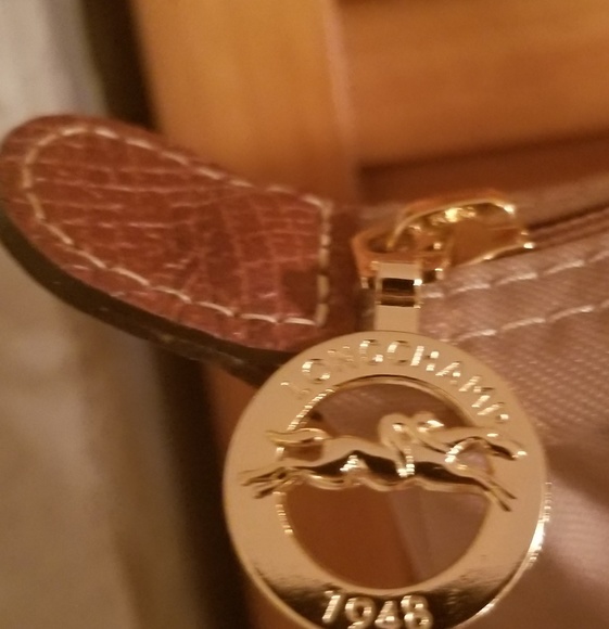 *PRE LOVED* Longchamp Small Nylon Tote - Picture 3 of 7